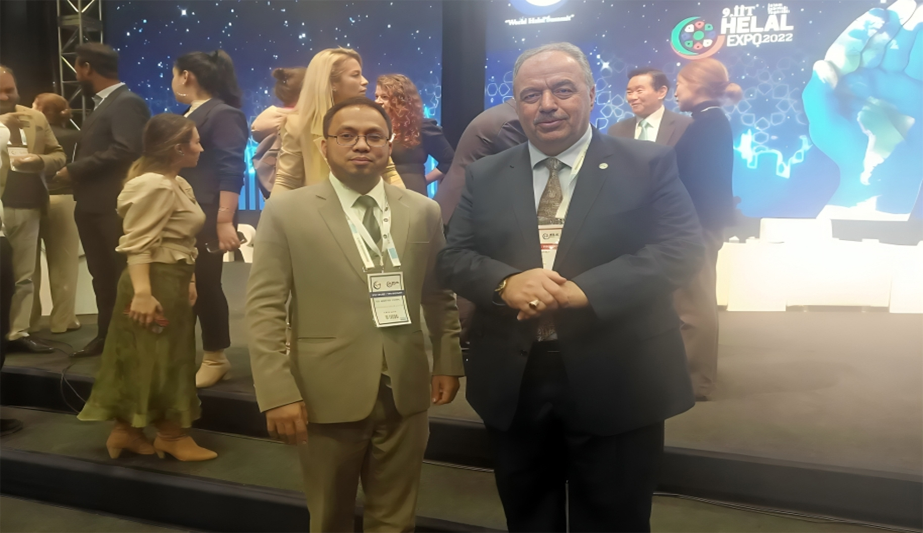 Md. Joynal Abdin with the Secretary General of SMIIC